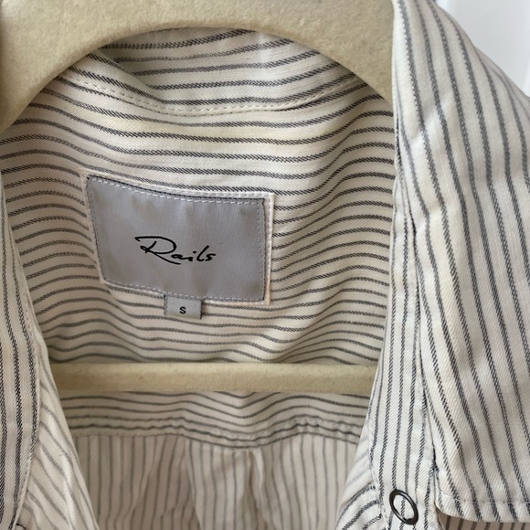 Rails button up - Picture 4 of 4